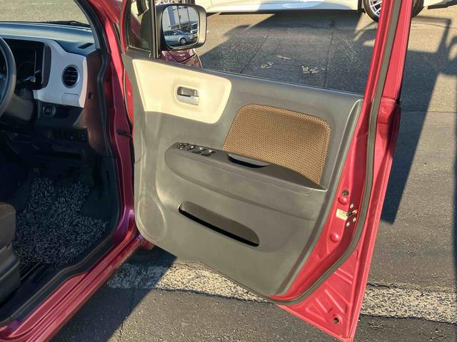 ＭＲワゴンＥＣＯ−ＸＥＴＣ　社外１３インチアルミホイール　ドアミラーウインカー　マットガード　プッシュボタンスターター　電動格納ドアミラー　照明／バニディミラー付きサンバイザー　アイドリングストップ（千葉県）の中古車