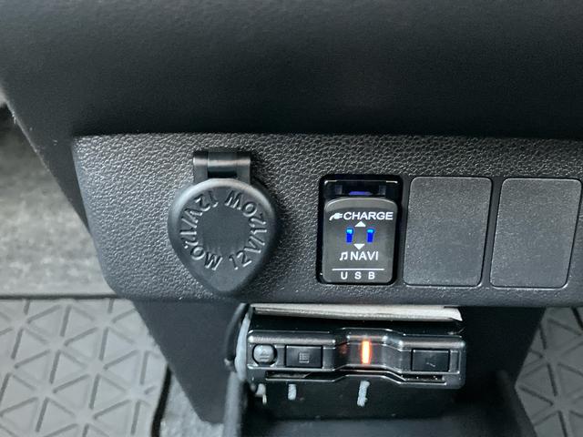 ミライースＸ　リミテッドＳＡIIIナビ／ＴＶ／ＤＶＤ／ＢＴ／ＵＳＢ　Ｂカメラ　前後ドラレコ　ＥＴＣ　ＬＥＤヘッドランプ　オートライト　オートハイビーム　電動格納ドアミラー　スモークガラス　キーレスエントリー　コーナーセンサー　スマアシ（千葉県）の中古車