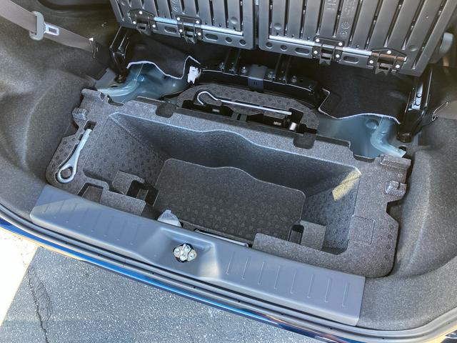 ムーヴカスタム Xリミテッド SAIII8型ナビ/BT/TV/DISC/バックカメラ/ステアリングスイッチ LEDヘッドライト&フォグランプ クリアテールランプ 14インチアルミ スマートキー 運転席シートヒーター 衝突被害軽減ブレーキ(千葉県)の中古車