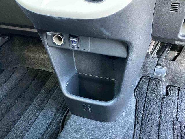 ムーヴキャンバスGメイクアップVS SAIIIナビ/BT/TV/DISC/全周囲カメラ/ステアスイッチ 前後ドラレコ 両側パワスラ LEDヘッド&フォグ クリアテールランプ メッキモール スマートキー 運転席シートヒーター 置きラクBOX(千葉県)の中古車