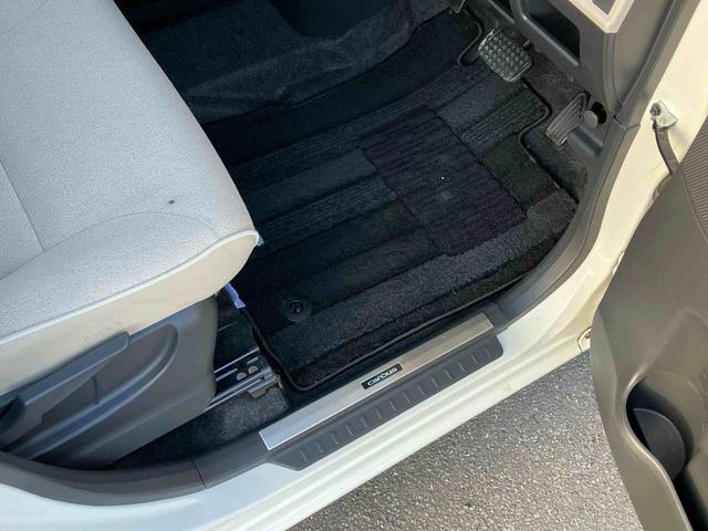 ムーヴキャンバスGメイクアップVS SAIIIナビ/BT/TV/DISC/全周囲カメラ/ステアスイッチ 前後ドラレコ 両側パワスラ LEDヘッド&フォグ クリアテールランプ メッキモール スマートキー 運転席シートヒーター 置きラクBOX(千葉県)の中古車