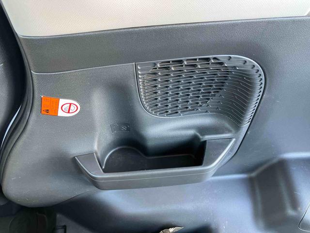 ムーヴキャンバスGメイクアップVS SAIIIナビ/BT/TV/DISC/全周囲カメラ/ステアスイッチ 前後ドラレコ 両側パワスラ LEDヘッド&フォグ クリアテールランプ メッキモール スマートキー 運転席シートヒーター 置きラクBOX(千葉県)の中古車