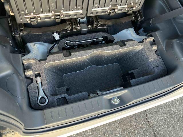 ムーヴキャンバスGメイクアップVS SAIIIナビ/BT/TV/DISC/全周囲カメラ/ステアスイッチ 前後ドラレコ 両側パワスラ LEDヘッド&フォグ クリアテールランプ メッキモール スマートキー 運転席シートヒーター 置きラクBOX(千葉県)の中古車