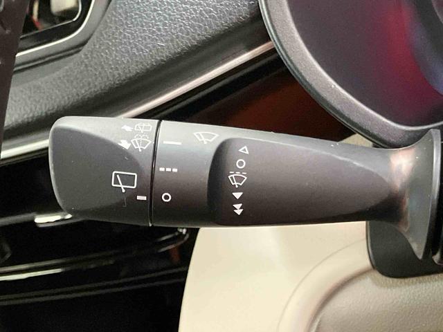 ムーヴＸリミテッドII　ＳＡIII衝突被害軽減ブレーキ　横滑り防止装置　アイドリングストップ　プッシュエンジンスタート　キーフリーシステム　運転席シートヒータ　オートライト　オートハイビーム　ＬＥＤヘッドライト　シートアンダートレイ（千葉県）の中古車