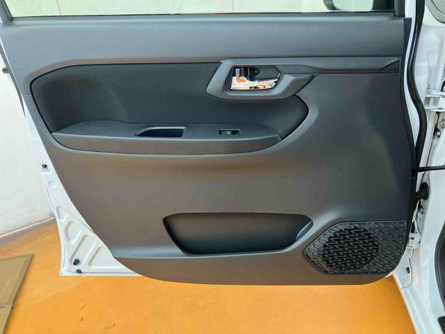 ムーヴＸリミテッドII　ＳＡIII衝突被害軽減ブレーキ　横滑り防止装置　アイドリングストップ　プッシュエンジンスタート　キーフリーシステム　運転席シートヒータ　オートライト　オートハイビーム　ＬＥＤヘッドライト　シートアンダートレイ（千葉県）の中古車