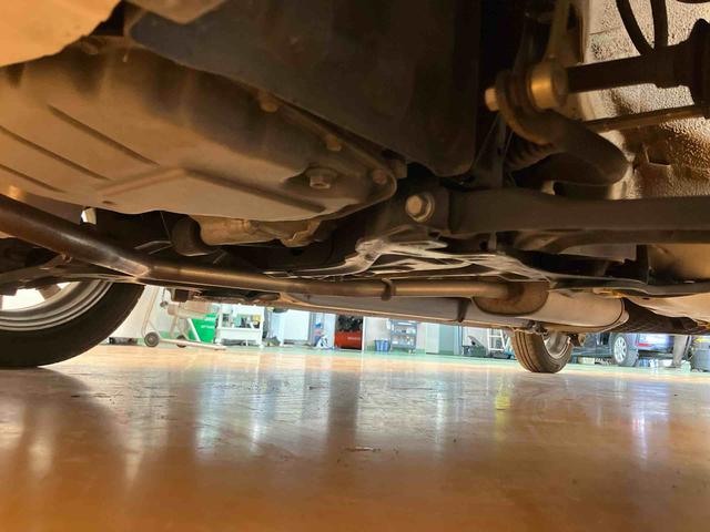 ムーヴＸリミテッドII　ＳＡIII衝突被害軽減ブレーキ　横滑り防止装置　アイドリングストップ　プッシュエンジンスタート　キーフリーシステム　運転席シートヒータ　オートライト　オートハイビーム　ＬＥＤヘッドライト　シートアンダートレイ（千葉県）の中古車