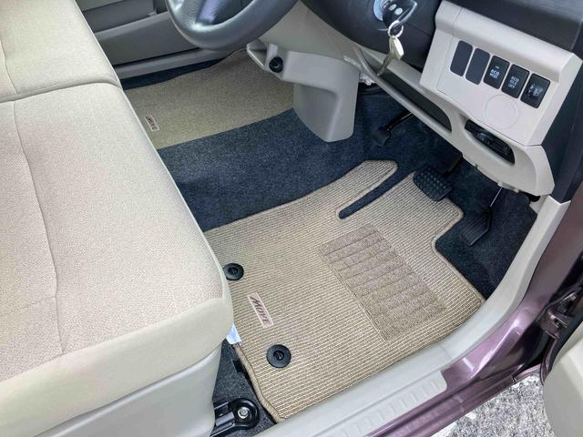 ムーヴLETC アイドリングストップ オートエアコン キーレスエントリー 盗難防止アラーム ハロゲンヘッドランプ スモークガラス 足踏み式駐車ブレーキ 電動格納ドアミラー リヤワイパー(千葉県)の中古車