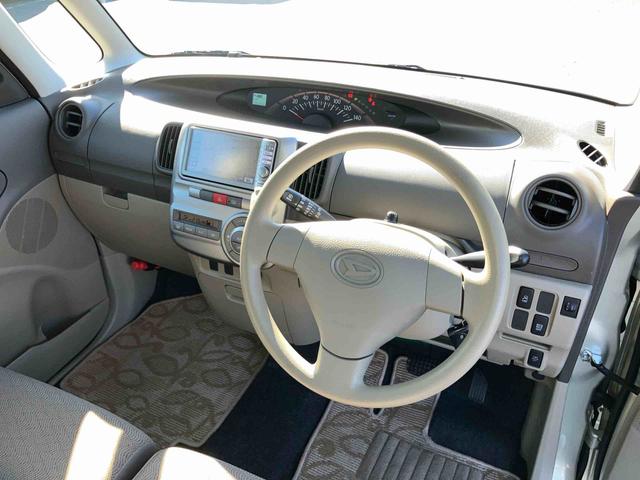 タントXナビ/TV/DVD/BT/USB 左側電動スライドドア オートエアコン キーフリーシステム イモビライザー 盗難防止警報 スペアタイヤ プライバシーガラス 足踏み式駐車ブレーキ アイドリングストップ(千葉県)の中古車