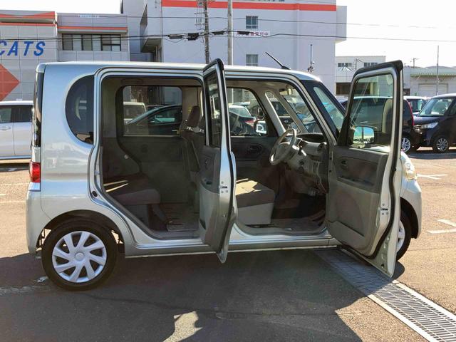 タントXナビ/TV/DVD/BT/USB 左側電動スライドドア オートエアコン キーフリーシステム イモビライザー 盗難防止警報 スペアタイヤ プライバシーガラス 足踏み式駐車ブレーキ アイドリングストップ(千葉県)の中古車