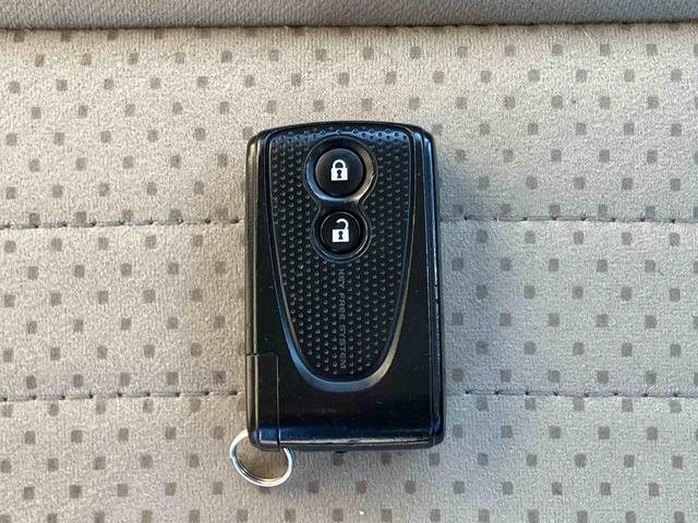 ミラココアココアプラスGナビ/ワンセグ/CD/ラジオ Bカメラ ETC アイドリングストップ トップシェイドガラス ルーフレール キーフリー ボタンスタート 盗難防止アラーム シートリフター チルトステアリング スペアタイヤ(千葉県)の中古車