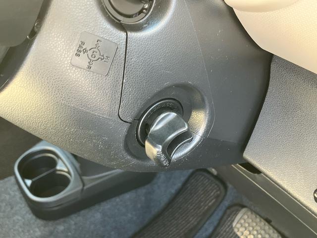 ミラココアココアプラスGナビ/ワンセグ/CD/ラジオ Bカメラ ETC アイドリングストップ トップシェイドガラス ルーフレール キーフリー ボタンスタート 盗難防止アラーム シートリフター チルトステアリング スペアタイヤ(千葉県)の中古車