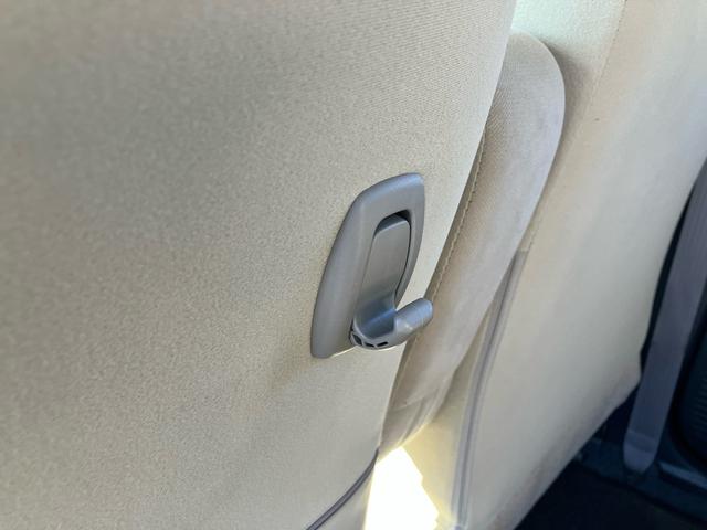 ミラココアココアプラスGナビ/ワンセグ/CD/ラジオ Bカメラ ETC アイドリングストップ トップシェイドガラス ルーフレール キーフリー ボタンスタート 盗難防止アラーム シートリフター チルトステアリング スペアタイヤ(千葉県)の中古車