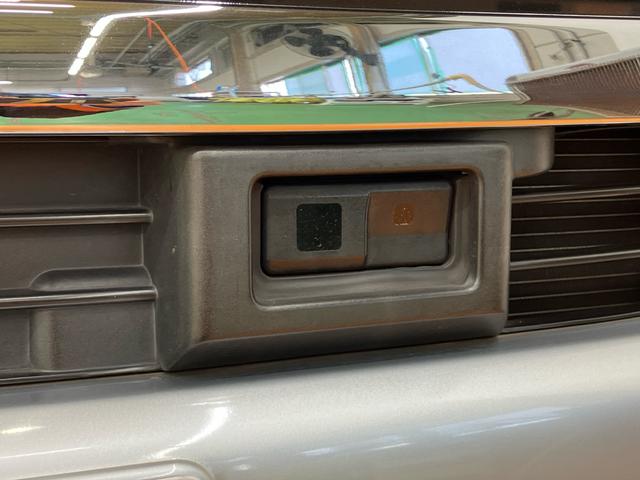 ムーヴＸ　ＳＡ１４インチアルミホイール　プッシュボタンスターター　電動格納ドアミラー　オートエアコン　運転席シートリフター　バニディミラー付きサンバイザー　横滑り防止装置　衝突被害軽減ブレーキ　アイドリングストップ（千葉県）の中古車