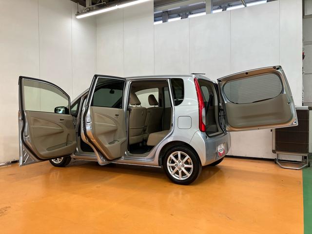 ムーヴＸ　ＳＡ１４インチアルミホイール　プッシュボタンスターター　電動格納ドアミラー　オートエアコン　運転席シートリフター　バニディミラー付きサンバイザー　横滑り防止装置　衝突被害軽減ブレーキ　アイドリングストップ（千葉県）の中古車