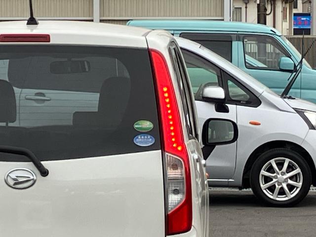 ムーヴＬ　ＳＡアイドリングストップ　キーレスエントリー　盗難防止アラーム　ハロゲンヘッドランプ　マニュアルエアコン　スモークガラス　足踏み式駐車ブレーキ　電動格納ドアミラー　リヤワイパー　チルトステアリング（千葉県）の中古車