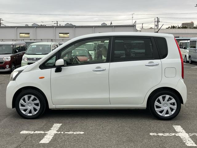 ムーヴＬ　ＳＡアイドリングストップ　キーレスエントリー　盗難防止アラーム　ハロゲンヘッドランプ　マニュアルエアコン　スモークガラス　足踏み式駐車ブレーキ　電動格納ドアミラー　リヤワイパー　チルトステアリング（千葉県）の中古車