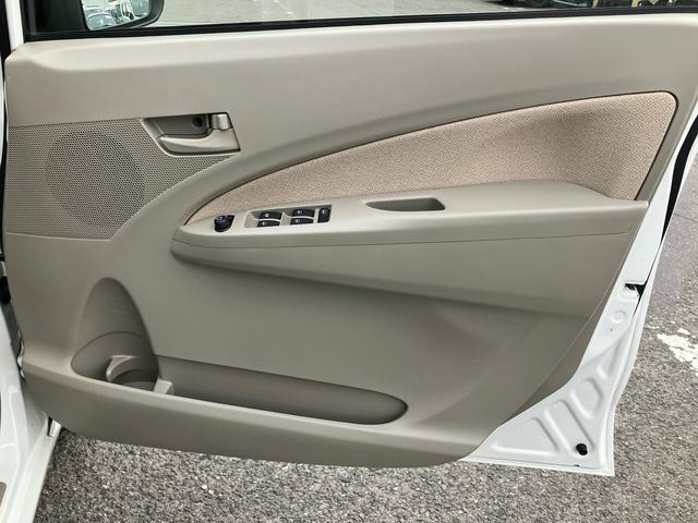 ムーヴＬ　ＳＡアイドリングストップ　キーレスエントリー　盗難防止アラーム　ハロゲンヘッドランプ　マニュアルエアコン　スモークガラス　足踏み式駐車ブレーキ　電動格納ドアミラー　リヤワイパー　チルトステアリング（千葉県）の中古車