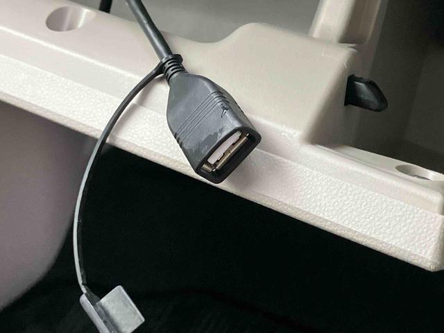 ムーヴL SAナビ/TV/BT/USB/DVD バックカメラ 衝突被害軽減ブレーキ 横滑り防止装置 アイドリングストップ ステアリングリモコン シートリフター 足踏み式駐車ブレーキ キーレスエントリー 盗難防止警報(千葉県)の中古車