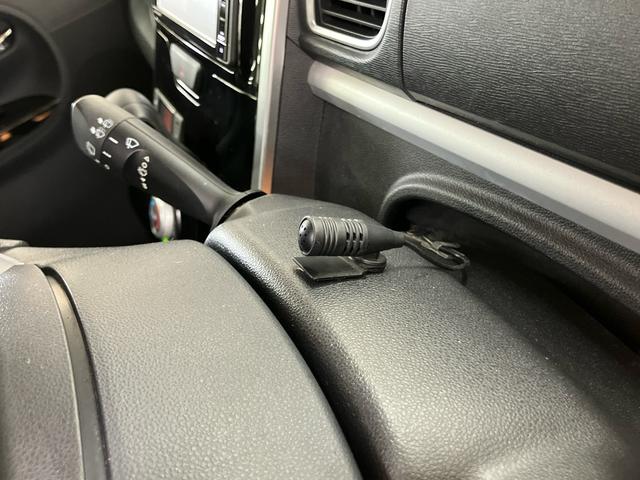 タントカスタムＸフルセグナビ　ＵＳＢ接続　ブルートゥース対応　フロントドライブレコーダー連動　運転席シートヒーター　左側電動スライドドア　プッシュエンジンスタート　キーフリーシステム　横滑り防止装置（千葉県）の中古車