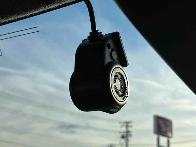 タフトGナビ/TV/DVD/BT/USB Bカメラ 前後ドラレコ ETC ガラスルーフ ルーフレール LEDヘッドランプ オートライト スマアシ コーナーセンサー シートヒーター 電動駐車ブレーキ キーレス(千葉県)の中古車