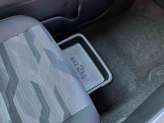 タフトGナビ/TV/DVD/BT/USB Bカメラ 前後ドラレコ ETC ガラスルーフ ルーフレール LEDヘッドランプ オートライト スマアシ コーナーセンサー シートヒーター 電動駐車ブレーキ キーレス(千葉県)の中古車