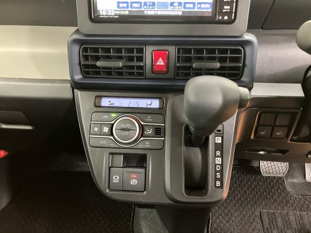 タントXナビ/地デジ/DVD/BT/USB Bカメラ 前後ドラレコ スマアシ 左Pスラ LEDヘッドランプ オートライト オートハイビーム シートヒーター コーナーセンサー ステリモ キーフリー 盗難防止警報(千葉県)の中古車