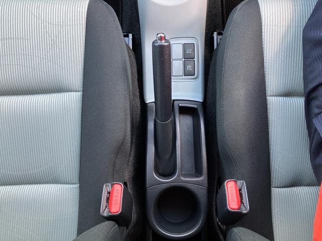 アクアＳカーナビ　バックモニター　オートエアコン　プッシュボタンスタート（千葉県）の中古車