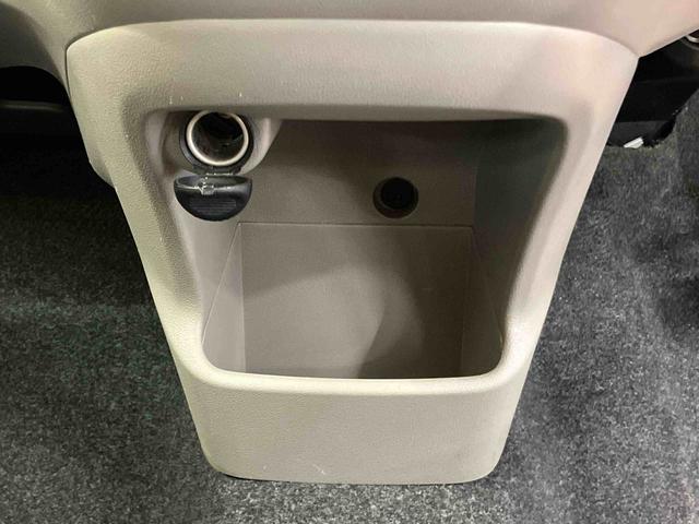 ピクシスエポックLアイドリングストップ マニュアルレベリング機能付ハロゲンヘッドライト バニティーミラー付き左右サンバイザー ショッピングフック パワーウインドウ マニュアルエアコン デジタルメーター(千葉県)の中古車