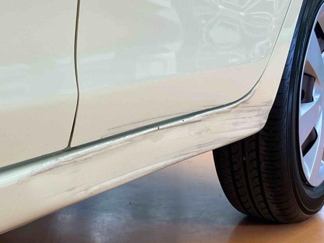 ピクシスエポックLアイドリングストップ マニュアルレベリング機能付ハロゲンヘッドライト バニティーミラー付き左右サンバイザー ショッピングフック パワーウインドウ マニュアルエアコン デジタルメーター(千葉県)の中古車