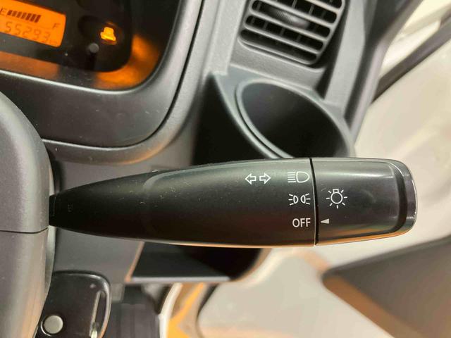 キャリイトラックＫＸ　４ＷＤワンセグナビ　ブルートゥース対応　ＡＵＸ接続　ＥＴＣ　社外アルミホイール　荷台マット　テールゲートチェーン　作業灯　パワーウインドウ　灰皿　マニュアルレベリング機能付ハロゲンヘッドライト（千葉県）の中古車