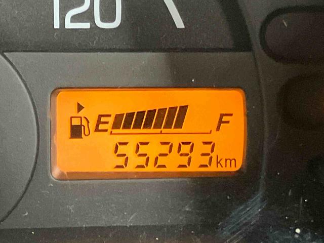 キャリイトラックＫＸ　４ＷＤワンセグナビ　ブルートゥース対応　ＡＵＸ接続　ＥＴＣ　社外アルミホイール　荷台マット　テールゲートチェーン　作業灯　パワーウインドウ　灰皿　マニュアルレベリング機能付ハロゲンヘッドライト（千葉県）の中古車