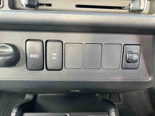 ハイゼットトラックスタンダード　農用スペシャルパートタイム４ＷＤ　５ＭＴ　ＡＭ／ＦＭラジオチューナー　リアデフロック　エアコン　パワステ　荷台作業灯（千葉県）の中古車