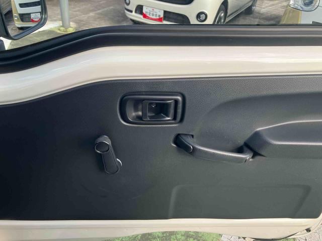 ハイゼットトラックスタンダード　農用スペシャルパートタイム４ＷＤ　５ＭＴ　ＡＭ／ＦＭラジオチューナー　リアデフロック　エアコン　パワステ　荷台作業灯（千葉県）の中古車