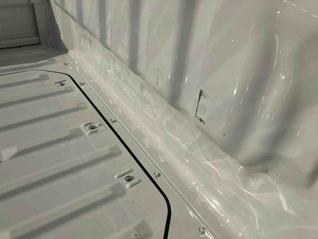 ハイゼットトラックスタンダード　農用スペシャルパートタイム４ＷＤ　５ＭＴ　ＡＭ／ＦＭラジオチューナー　リアデフロック　エアコン　パワステ　荷台作業灯（千葉県）の中古車