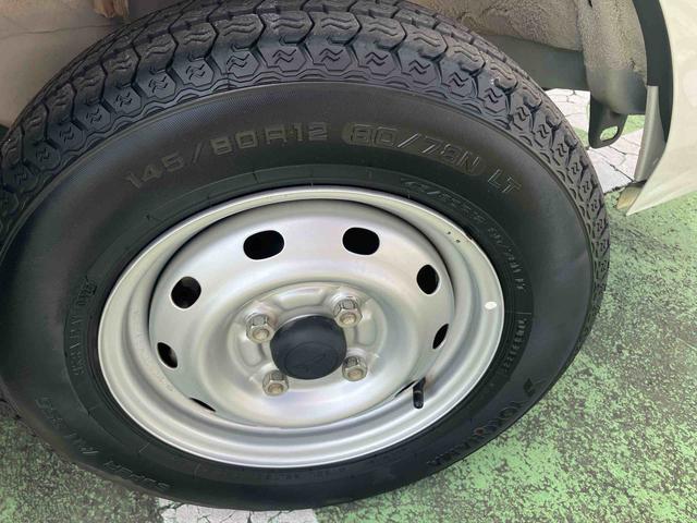 ハイゼットトラックスタンダード　農用スペシャルパートタイム４ＷＤ　５ＭＴ　ＡＭ／ＦＭラジオチューナー　リアデフロック　エアコン　パワステ　荷台作業灯（千葉県）の中古車