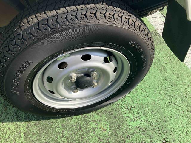 ハイゼットトラックスタンダード　農用スペシャルパートタイム４ＷＤ　５ＭＴ　ＡＭ／ＦＭラジオチューナー　リアデフロック　エアコン　パワステ　荷台作業灯（千葉県）の中古車