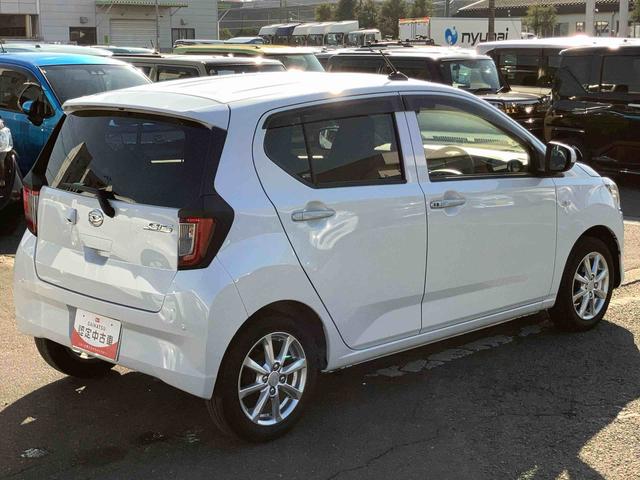 ミライースＧ　リミテッドＳＡIIIＣＤ／ＢＴ／ＤＶＤ／ＵＳＢ　Ｂカメラ　ＬＥＤヘッドランプ　オートライト　オートハイビーム　アルミ　シートヒーター　電格ミラー　スモークガラス　キーフリー　ボタンスタート　コーナーセンサー　Ｄメーター（千葉県）の中古車