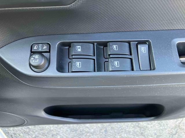 ミライースＧ　リミテッドＳＡIIIＣＤ／ＢＴ／ＤＶＤ／ＵＳＢ　Ｂカメラ　ＬＥＤヘッドランプ　オートライト　オートハイビーム　アルミ　シートヒーター　電格ミラー　スモークガラス　キーフリー　ボタンスタート　コーナーセンサー　Ｄメーター（千葉県）の中古車