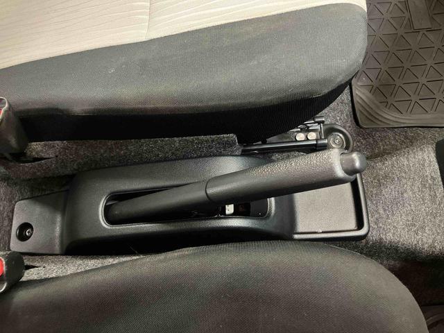 ミライースＬ　ＳＡIIIＣＤラジオチューナー　ＡＵＸ接続　衝突被害軽減ブレーキ　横滑り防止装置　アイドリングストップ　前後コーナーセンサ　オートハイビーム　マニュアルレベリング機能付ハロゲンヘッドライト　キーレスエントリー（千葉県）の中古車