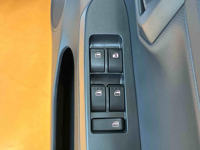 ミライースＬ　ＳＡIIIＣＤラジオチューナー　ＡＵＸ接続　衝突被害軽減ブレーキ　横滑り防止装置　アイドリングストップ　前後コーナーセンサ　オートハイビーム　マニュアルレベリング機能付ハロゲンヘッドライト　キーレスエントリー（千葉県）の中古車