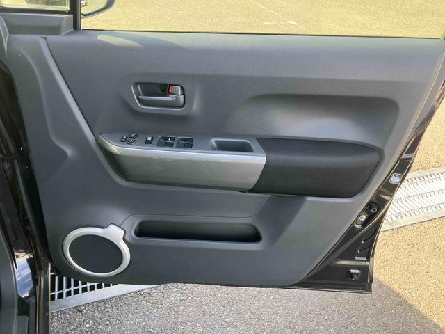 フレアクロスオーバーXGナビ/TV/DVD/BT/USB HIDヘッドライト オートライト シートヒーター 衝突軽減装置 横滑り防止装置 オートエアコン シートリフター スマートキー 盗難防止アラーム アイドリングストップ(千葉県)の中古車