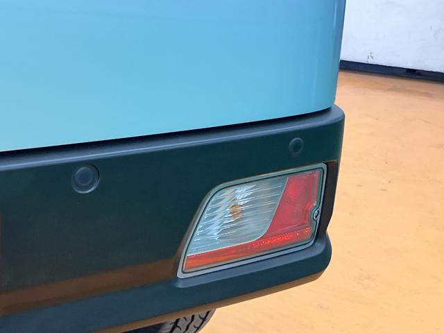 ハイゼットカーゴデラックス衝突回避支援システム 横滑り防止装置 アイドリングストップ 前後コーナーセンサー オーバーヘッドシェルフ オートライト オートハイビーム キーレスエントリー スピーカー一体型ラジオチューナー(千葉県)の中古車