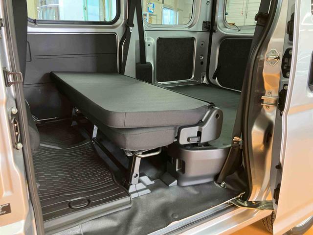 ハイゼットカーゴデラックス衝突回避支援システム 横滑り防止装置 アイドリングストップ 前後コーナーセンサー オーバーヘッドシェルフ オートライト オートハイビーム キーレスエントリー スピーカー一体型ラジオチューナー(千葉県)の中古車