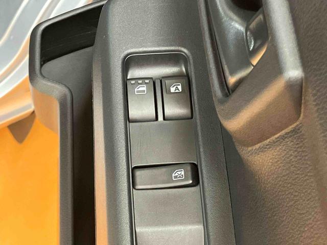 ハイゼットカーゴデラックス衝突回避支援システム 横滑り防止装置 アイドリングストップ 前後コーナーセンサー オーバーヘッドシェルフ オートライト オートハイビーム キーレスエントリー スピーカー一体型ラジオチューナー(千葉県)の中古車