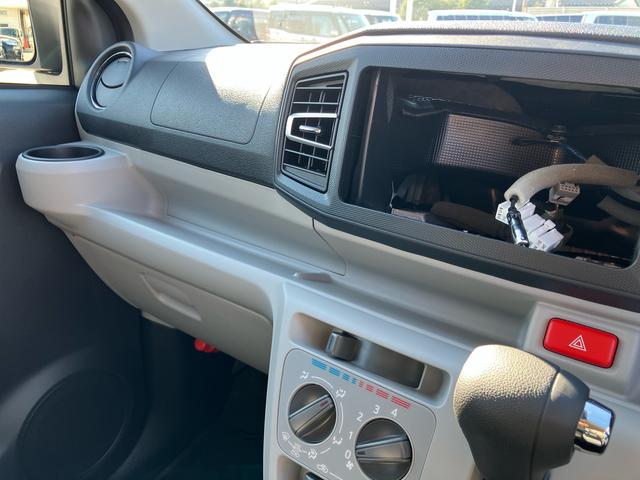 ミライースX SAIII衝突被害軽減ブレーキ LEDヘッドランプ オートライト オートハイビーム コーナーセンサー 電動格納ドアミラー プライバシーガラス アイドリングストップ サイドレバー式駐車ブレーキ キーレスエントリー(千葉県)の中古車