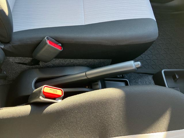 ミライースX SAIII衝突被害軽減ブレーキ LEDヘッドランプ オートライト オートハイビーム コーナーセンサー 電動格納ドアミラー プライバシーガラス アイドリングストップ サイドレバー式駐車ブレーキ キーレスエントリー(千葉県)の中古車