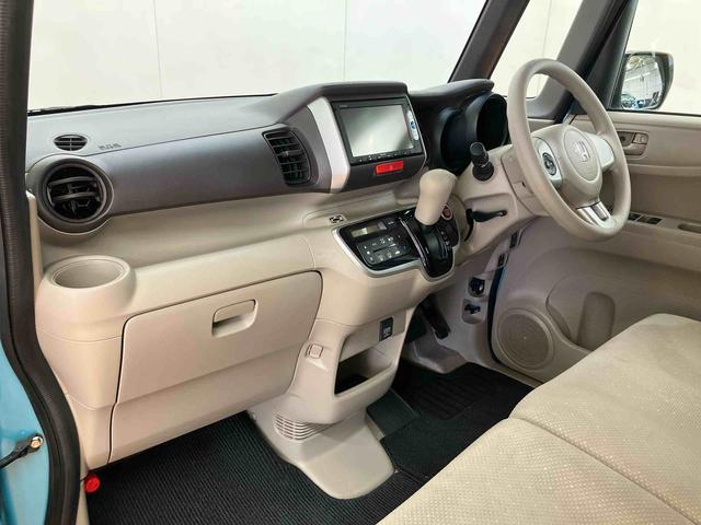 Ｎ−ＢＯＸＧ・Ｌパッケージバックカメラ連動ナビ　アイドリングストップ　横滑り防止装置　マニュアルレベリング機能付ハロゲンヘッドライト　プッシュエンジンスタート　キーフリーシステム　バニティーミラー付き左右サンバイザー（千葉県）の中古車
