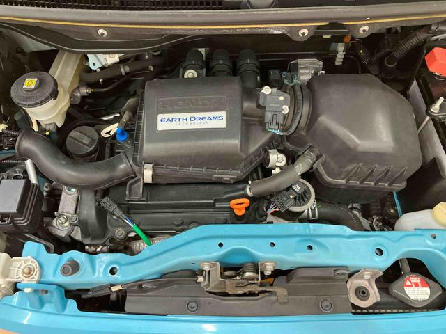 Ｎ−ＢＯＸＧ・Ｌパッケージバックカメラ連動ナビ　アイドリングストップ　横滑り防止装置　マニュアルレベリング機能付ハロゲンヘッドライト　プッシュエンジンスタート　キーフリーシステム　バニティーミラー付き左右サンバイザー（千葉県）の中古車