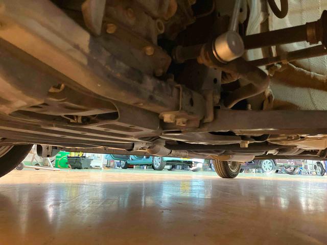 Ｎ−ＢＯＸＧ・Ｌパッケージバックカメラ連動ナビ　アイドリングストップ　横滑り防止装置　マニュアルレベリング機能付ハロゲンヘッドライト　プッシュエンジンスタート　キーフリーシステム　バニティーミラー付き左右サンバイザー（千葉県）の中古車