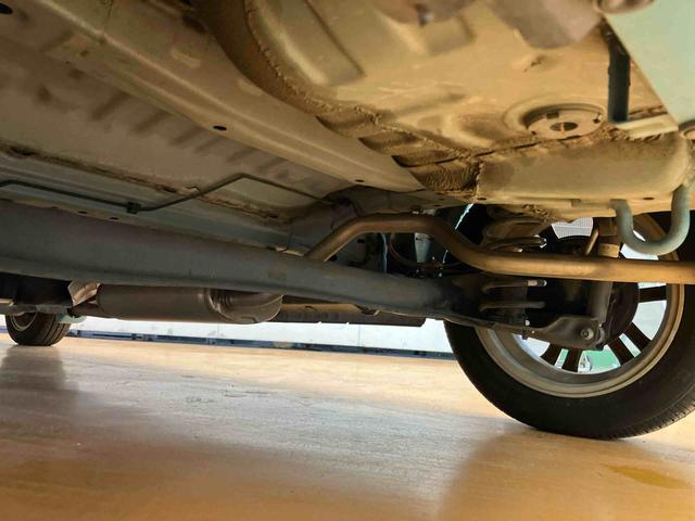 Ｎ−ＢＯＸＧ・Ｌパッケージバックカメラ連動ナビ　アイドリングストップ　横滑り防止装置　マニュアルレベリング機能付ハロゲンヘッドライト　プッシュエンジンスタート　キーフリーシステム　バニティーミラー付き左右サンバイザー（千葉県）の中古車